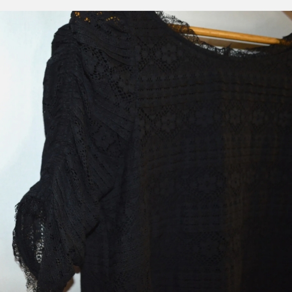 JOIE lace blouse top ruched sleeves to elbow black Size M - Picture 3 of 8